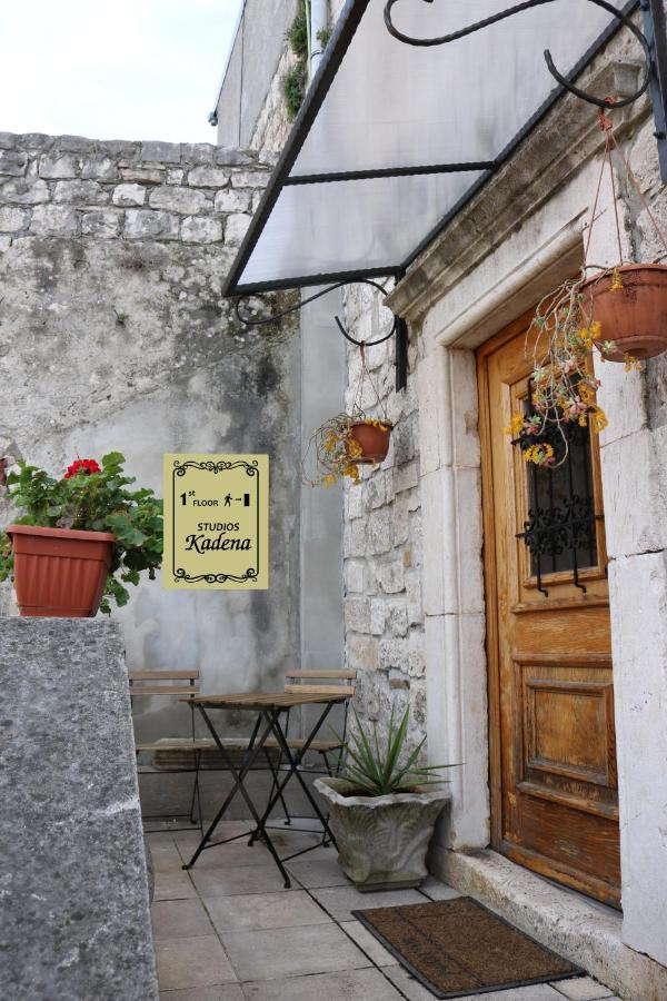 Studios Kadena Trogir - 18Th Century Stone House ภายนอก รูปภาพ